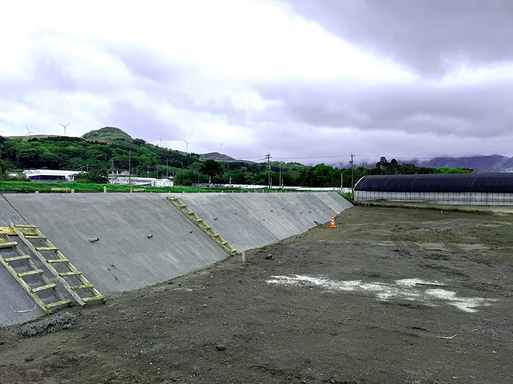 護岸整備の現場